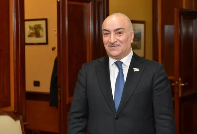 Keçmiş deputatlar indi nə iş görürlər? - Foto