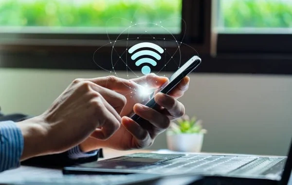 Pulsuz internet rahatlıqdır, yoxsa məlumatlar üçün risk? - Video