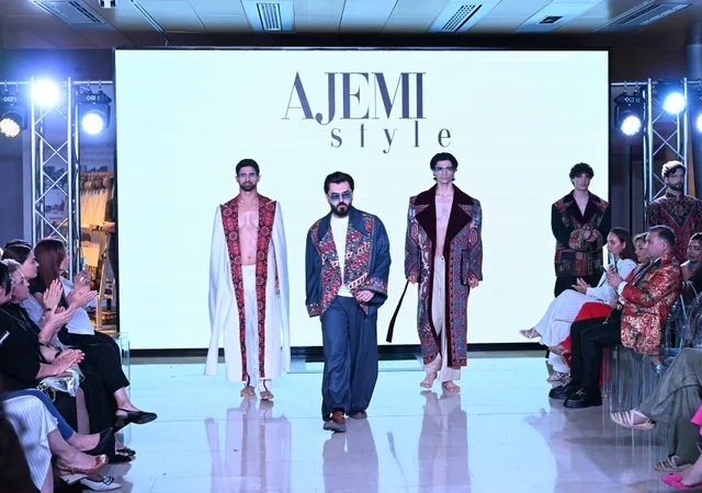 Azərbaycan Milli Xalça Muzeyində "Zamanın naxışları" moda nümayişi təşkil olunub - FOTO