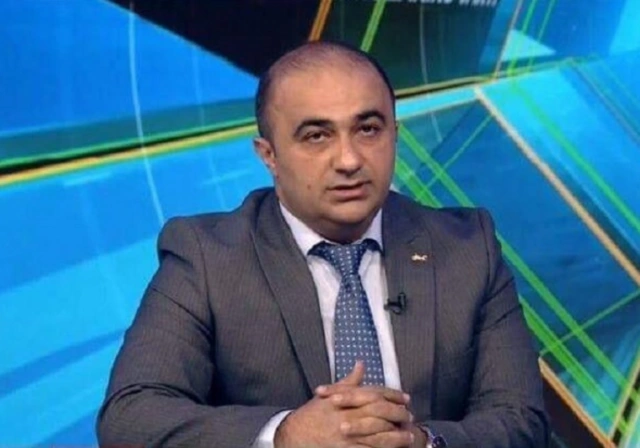 Smartfonların bazar payı azalıb - "Vətəndaşlar bahalı telefon əldə etmək istəmirlər"