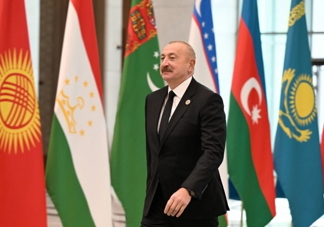 Azərbaycanı Zəfər zirvəsinə yüksəldən lider