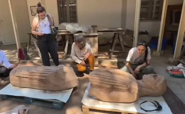 Türkiyədə 2 500 illik monumental mərmər heykəl tapılıb - FOTO