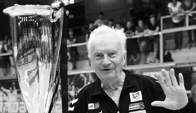 Olimpiya və dünya çempionu olmuş ukraynalı həndbolçu vəfat edib
