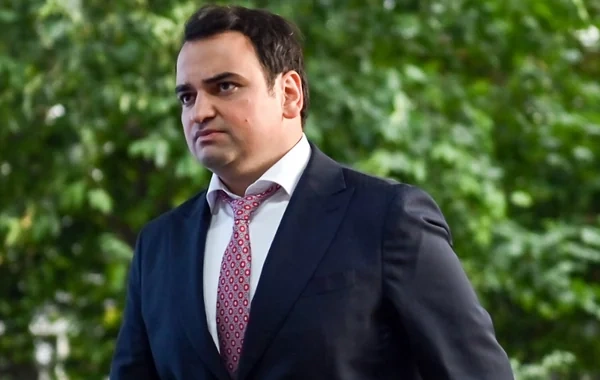 Narek Karapetyanın Ermənistandan çıxışına qadağa qoyuldu