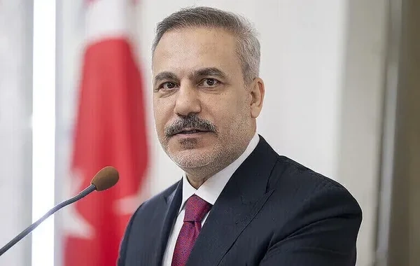 Hakan Fidan Bakıya gəlir