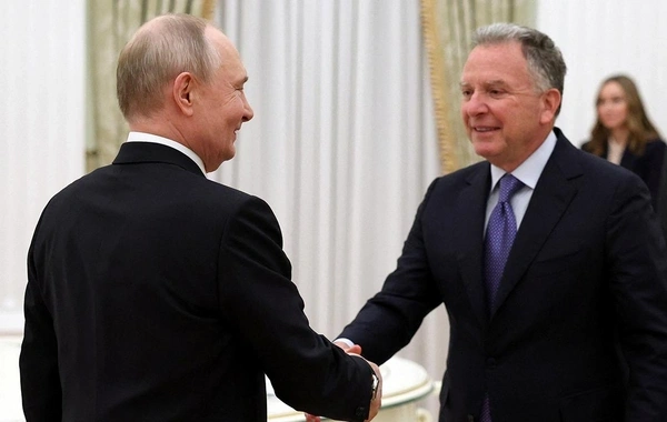 Uitkoffun tərcüməçisi Putinlə danışıqlarda nədən qorxduğundan bəhs edib