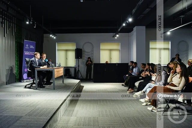 Azərbaycanda rəqəmsal səyyahlar və İKT mütəxəssisləri üçün yeni imtiyazlar yaradılır - Foto