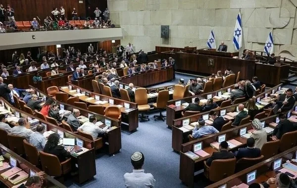 İsraildə parlament seçkisinin ilkin nəticələri açıqlandı