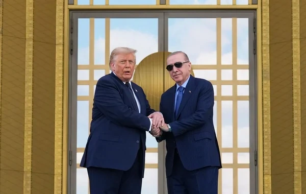 Tramp Türkiyəyə qarşı sanksiyaları ləğv edəcəyinə söz verdi
