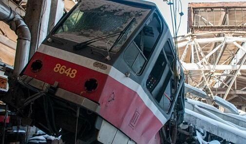 Milanda tramvay relsdən çıxdı: ölən və yaralananlar var