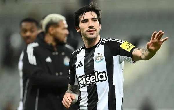 "Tottenhem" tarixinin ən bahalı transferi: Tonalinin keçidi rəsmiləşdi - FOTO