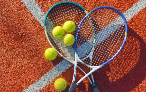 "Beş dəfə çempion olmuşam" - Paytaxtın gənc tennisçiləri kortlarda qüvvəsini sınayırlar - VİDEO