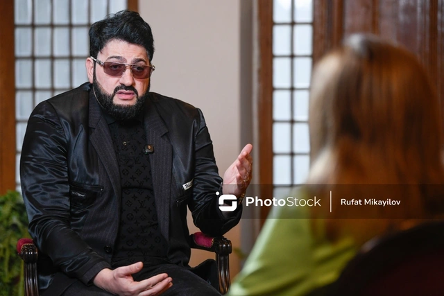 Dünyaşöhrətli tenor Yusif Eyvazov: "Dağılmış teatrda tamaşaçı tərbiyə etmək olmaz"