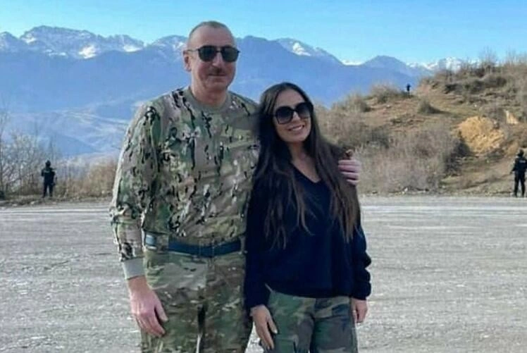Leyla Əliyevadan atasına doğum günü təbriki