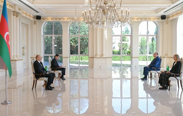 Prezident Estoniyanın ölkəmizə yeni təyin olunmuş səfirini qəbul edib - FOTO