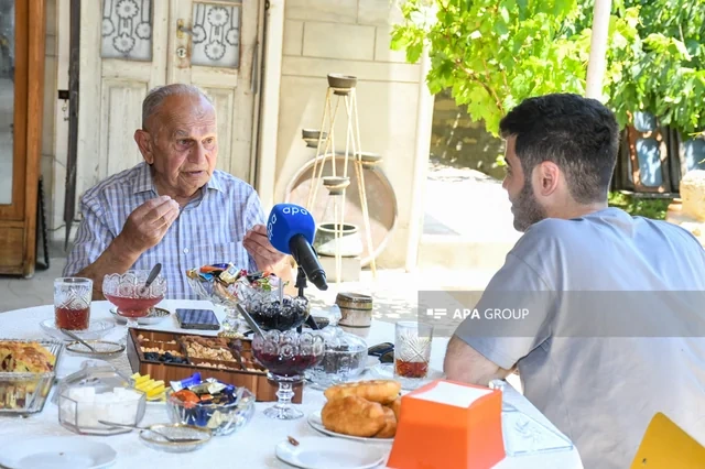 Vamiq Məmmədəliyev: "Erməni kamançaçı Boris pişik siçanı güdən kimi məni qabaqlamaq istəyirdi, imkan vermirdim" - FOTO