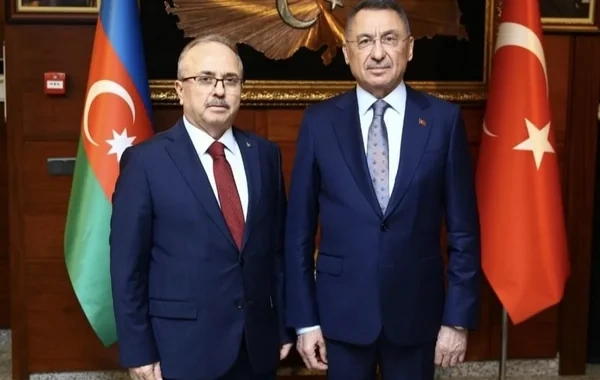Fuat Oktay Azərbaycanda səfərdədir
