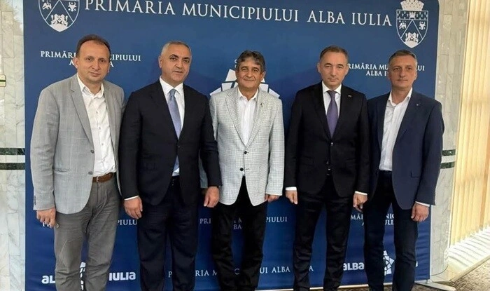 Elçin Yusubov Rumıniyada mühüm görüşlər keçirdi - Foto