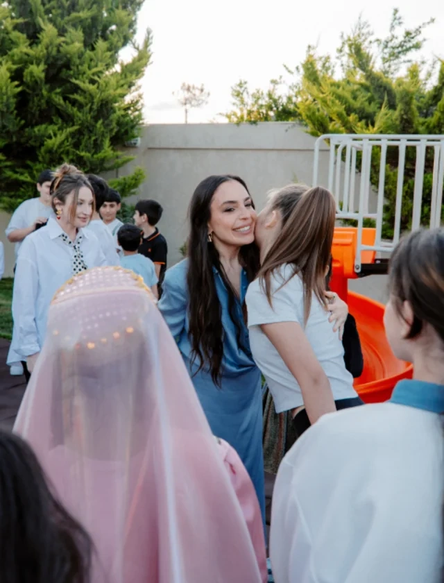 Leyla Əliyeva və Alyona Əliyeva Sosial Reabilitasiya Mərkəzini ziyarət ediblər - FOTO