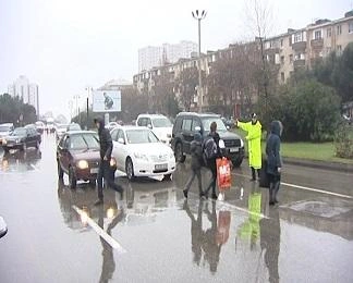 DYP-dən sürücülərə çağırış: Ehtiyatlı olun!