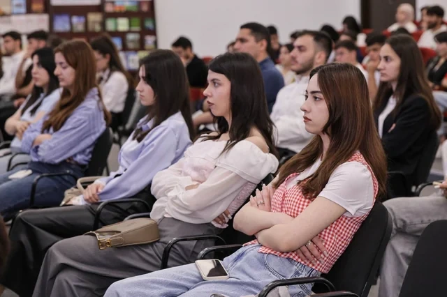 SOCAR nümayəndələrinin iştirakı ilə Lənkəranda Dövlət Universitetində seminar keçirilib - FOTO