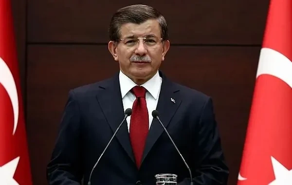 Əhməd Davudoğluya qarşı istintaq başladıldı