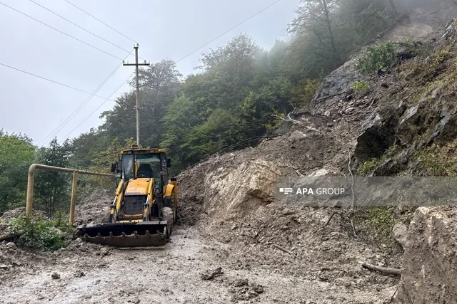 Quba-Xınalıq yolunda yenidən torpaq sürüşməsi baş verib