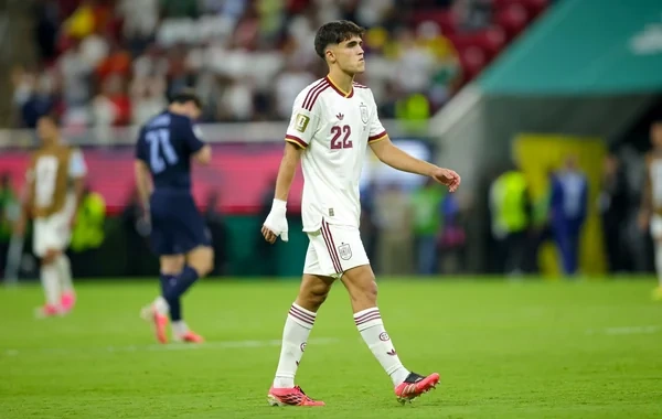 Avropanın ən yaxşı gənc futbolçusu kim olacaq? - SİYAHI