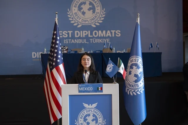 Azərbaycanlı tələbəmizdən rekord uğur - 13 ölkə, 32 universitet və 9 təqaüd