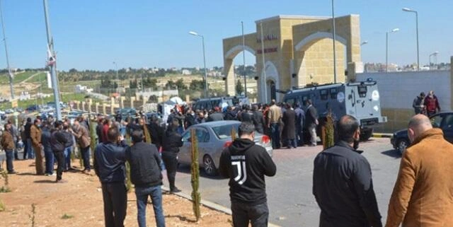 İordaniyada kilsədə silahlı atışma: 7 ölü