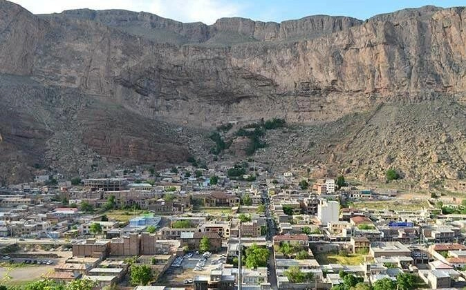 Güneydə 6 il sonra uşağa şəxsiyyət vəsiqəsi verildi