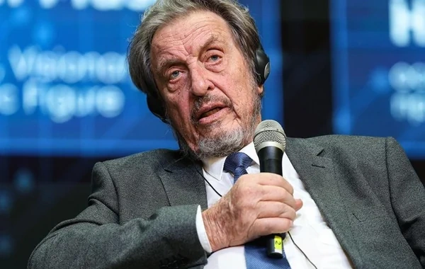 İlon Maskın atasından iddialı açıqlama: "Yadplanetlilər var"
