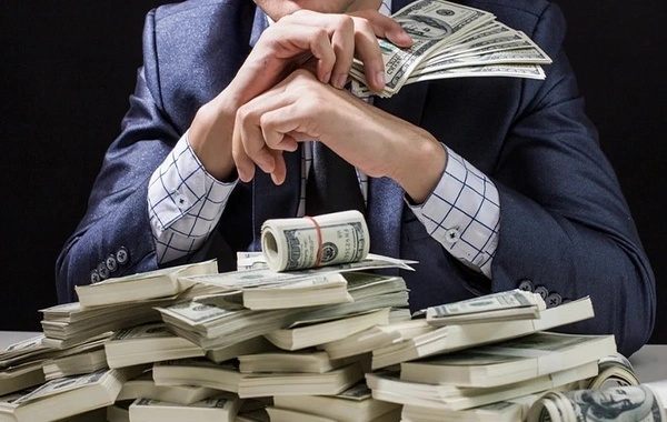 Dünya sərvətinin yarısından çoxu 10% insanın əlində cəmləşib