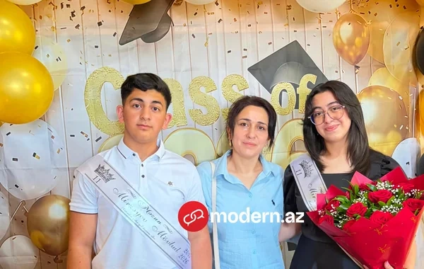 Azərbaycanda ana və iki övladı eyni vaxtda tələbə oldu - FOTO