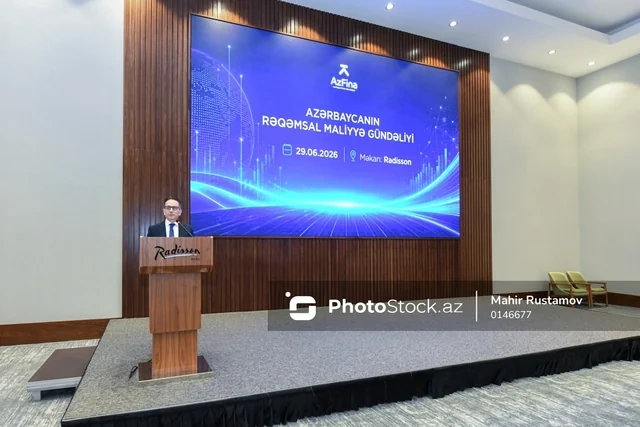 Edqar Abdullayev: "Fintexlər bankların rəqibi deyil, innovasiya tərəfdaşıdır" - FOTO