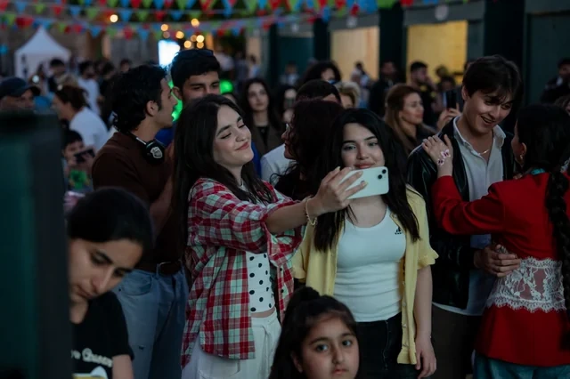WUF13 çərçivəsində "Şəhərsalma yarmarkası" təşkil olunub