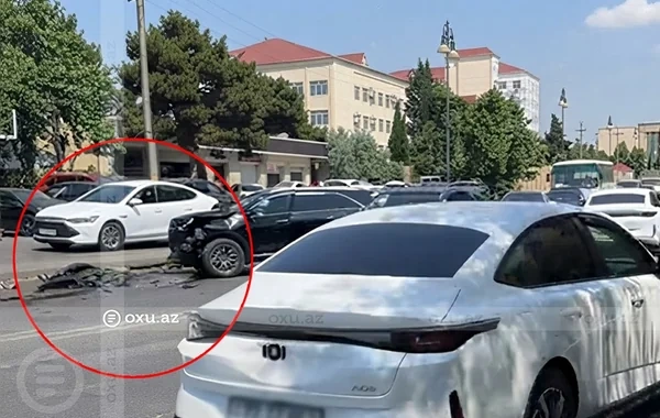 Bakıda çox sayda avtomobil qəzası olan küçədən şikayət: AYNA əraziyə baxış keçirəcək - VİDEO