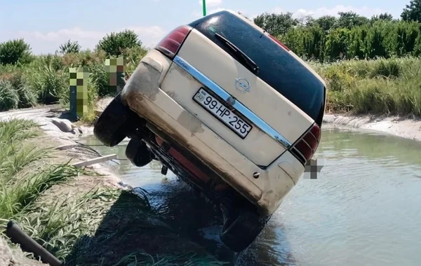 Xaçmazda avtomobil HOVUZA DÜŞDÜ: ÖLƏN VAR