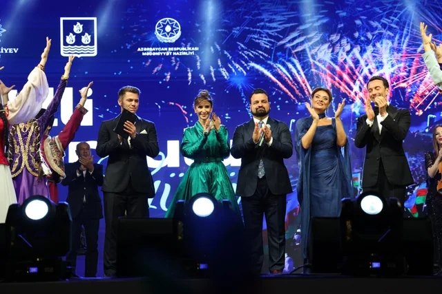 Bakıda Milli Qurtuluş Gününə həsr olunan bayram konserti keçirilib - VİDEO