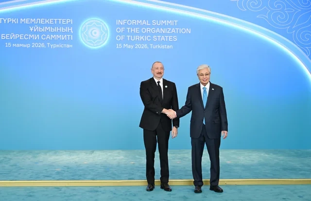 İlham Əliyev Türküstanda TDT-nin qeyri-rəsmi Zirvə görüşündə iştirak edir - FOTO