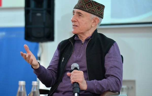 Xalq artisti: "Alim Qasımov son vaxtlar axtarışdadır"