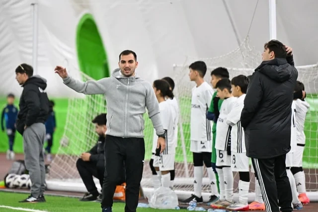 "Neftçi" ilə oyunda hakimi təhqir edən "Qarabağ"ın məşqçisi cəzalandırıldı