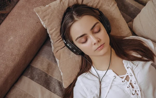 Alimlər musiqi və nitqin fərqli beyin mexanizmləri tərəfindən idarə edildiyini sübut etdilər