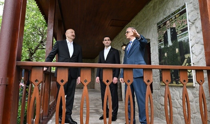 Prezidentlər Şuşada Bülbülün ev-muzeyində... - Foto