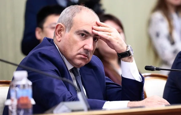 Paşinyan Gümrüdəki Rusiya hərbi bazası ilə bağlı narahatlığını bildirib