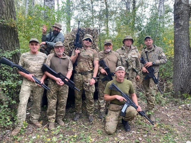 Donbas cəbhəsində azərbaycanlı jurnalistin erməni hərbçi ilə Qarabağ dialoqu