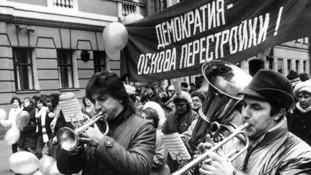 Rusiyada "Putin yenidənqurması" – TARİX TƏKRARLANIR?