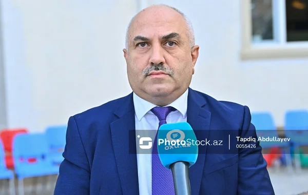 Fuad Hüseynov: "Ölkə daxilində köçürülmüş şəxslərlə bağlı beynəlxalq praktikada imperativ xarakter daşıyan heç bir konvensiya yoxdur"