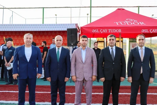 Naxçıvanda ilk Minifutbol Kuboku başa çatıb - FOTO