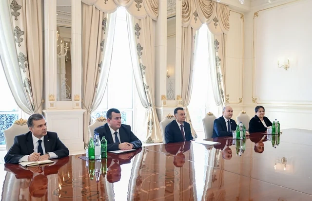 Prezident Tacikistanın baş nazirini qəbul edib - FOTO